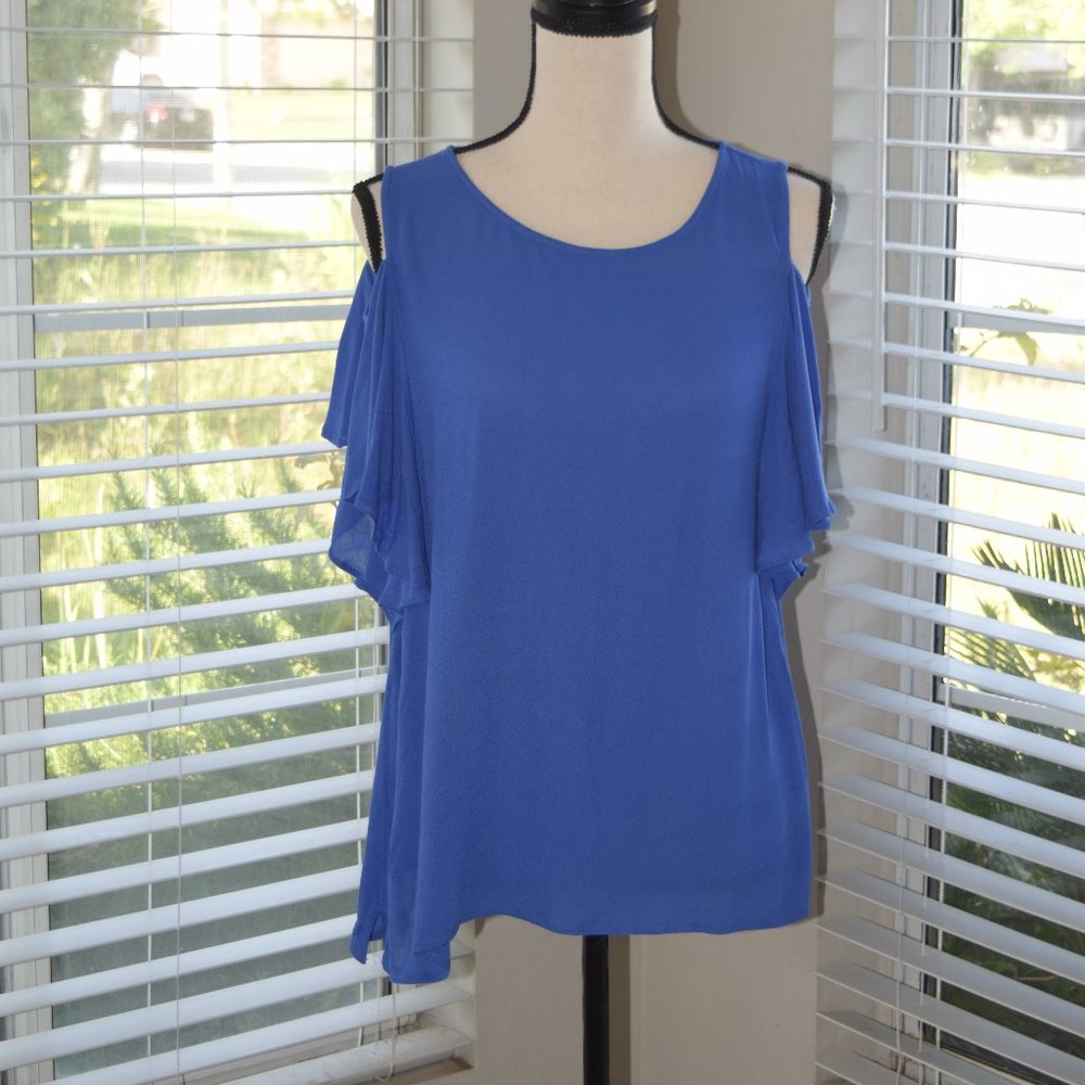 BP Ruffle Cold Shoulder Blouse - Picture 3 of 6